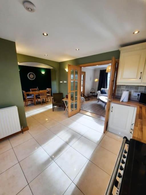 - The Holly Tree House - Villa Bushmills Exterior photo